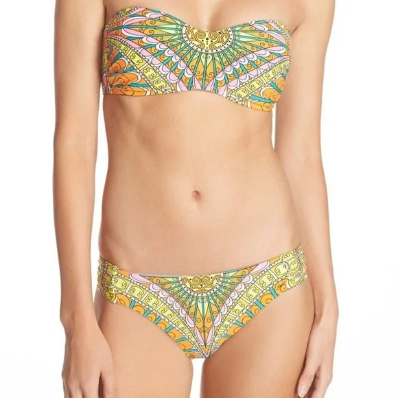 NEW‎ 2PC Trina Turk Capri Bikini Top + Bottom 6 Bikinis